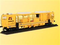 9979